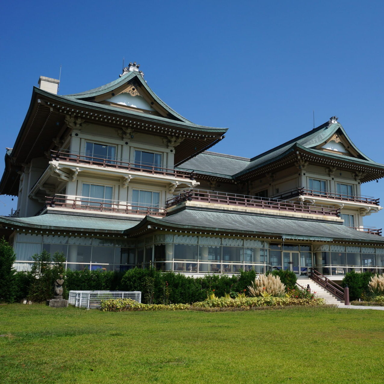 びわ湖大津館